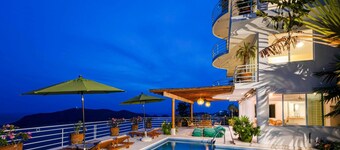 Spectacular Views From Casa Belza