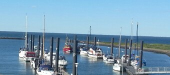 Vacation apartment "Meine Zeit " on the world shipping route