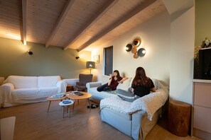 Villa | 7 bedrooms, desk, WiFi - Country Home - Kalamata Mediterranean Villas (Kalamata)