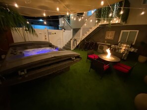 Baignoire à remous extérieure