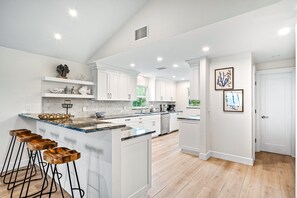 Fridge, microwave, oven, stovetop - Luxury Beachfront Home-Lit Fishing Dock, Shelling, Stunning Sunrises- Golf Cart (Captiva)