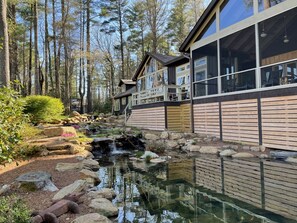 Property grounds - Newly renovated mountain view home in High Hampton, minutes from Cashiers, NC (Cashiers)