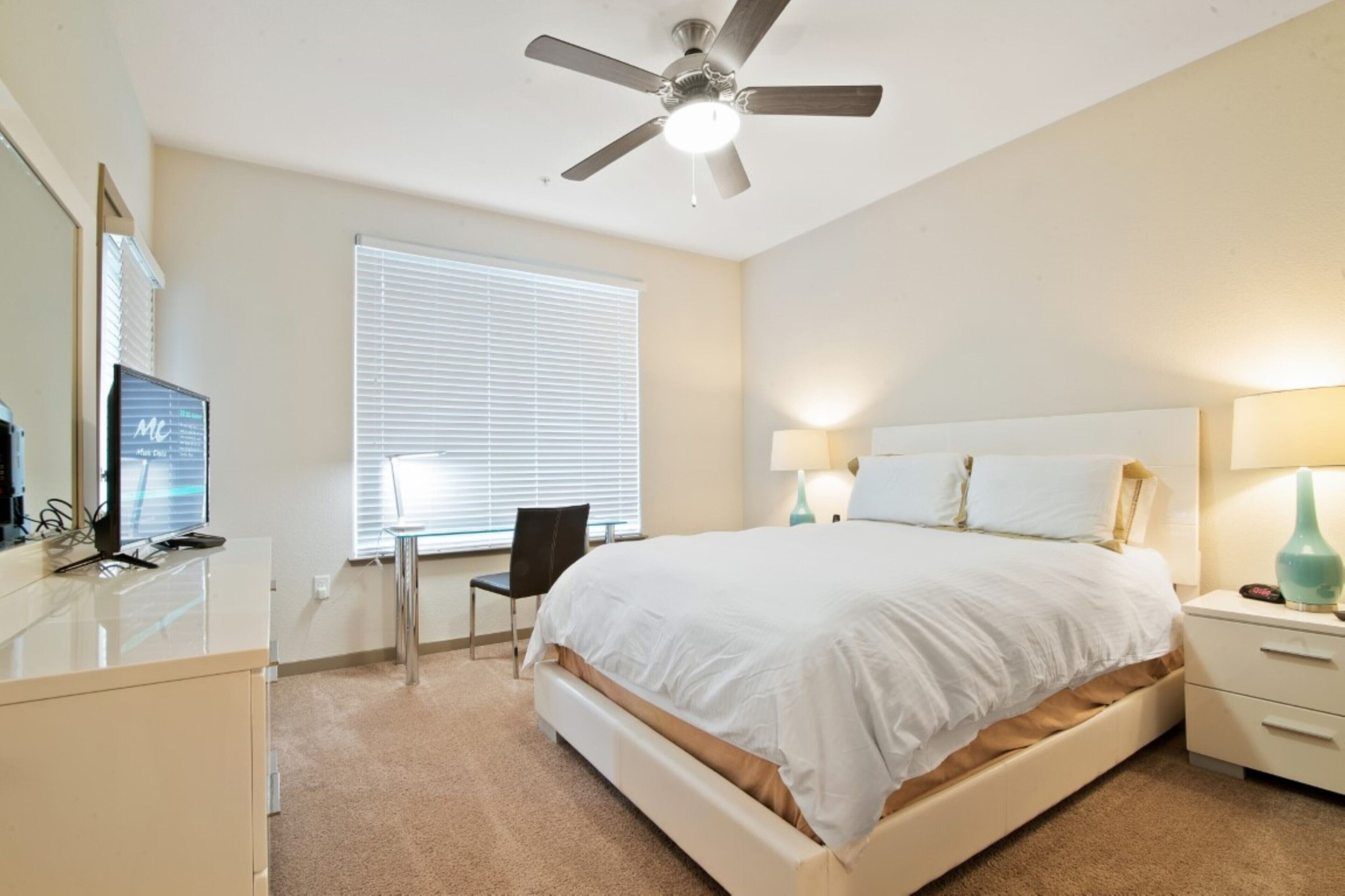 Luxury-Apartment, 1 Schlafzimmer | Bettwäsche aus ägyptischer Baumwolle, hochwertige Bettwaren