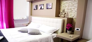 5 chambres, bureau, fer et planche à repasser, Wi-Fi gratuit