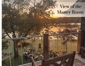 Terrace/patio - Cozy Crystal Lakefront Cottage (Plymouth)