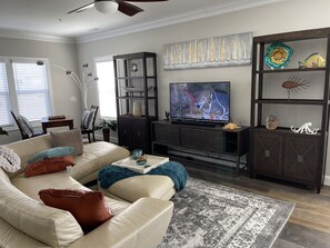 Smart TV - Promise Land Gem (Morehead City)