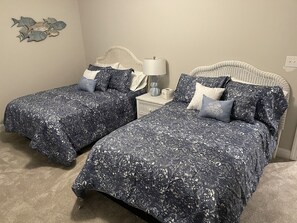 3 bedrooms, WiFi, bed sheets - Promise Land Gem (Morehead City)