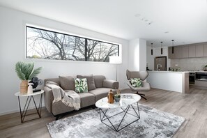 Leilighet – premier, 2 soverom | Oppholdsområde