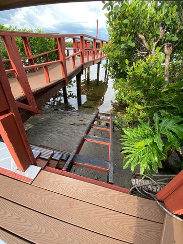 See ya on the beach!! Barrier Island Getaway - Indian Shores.