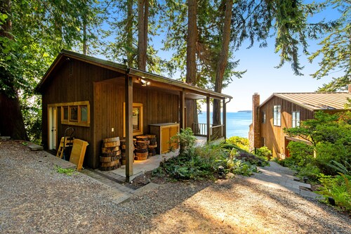 Dog-Friendly Soundfront Home w/Waterfront Deck, Beach Access, & Wood Stove