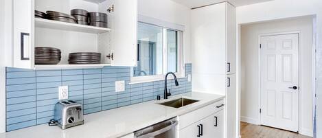 Fridge, microwave, oven, dishwasher