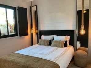 4 dormitorios, tabla de planchar con plancha, wifi y ropa de cama