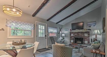 Fire Pit & Community Perks: Blakeslee Cottage!