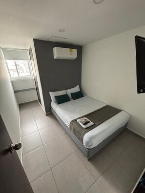 Double Room | Hypo-allergenic bedding, free WiFi, bed sheets - Casa Prado 59 (Barranquilla)