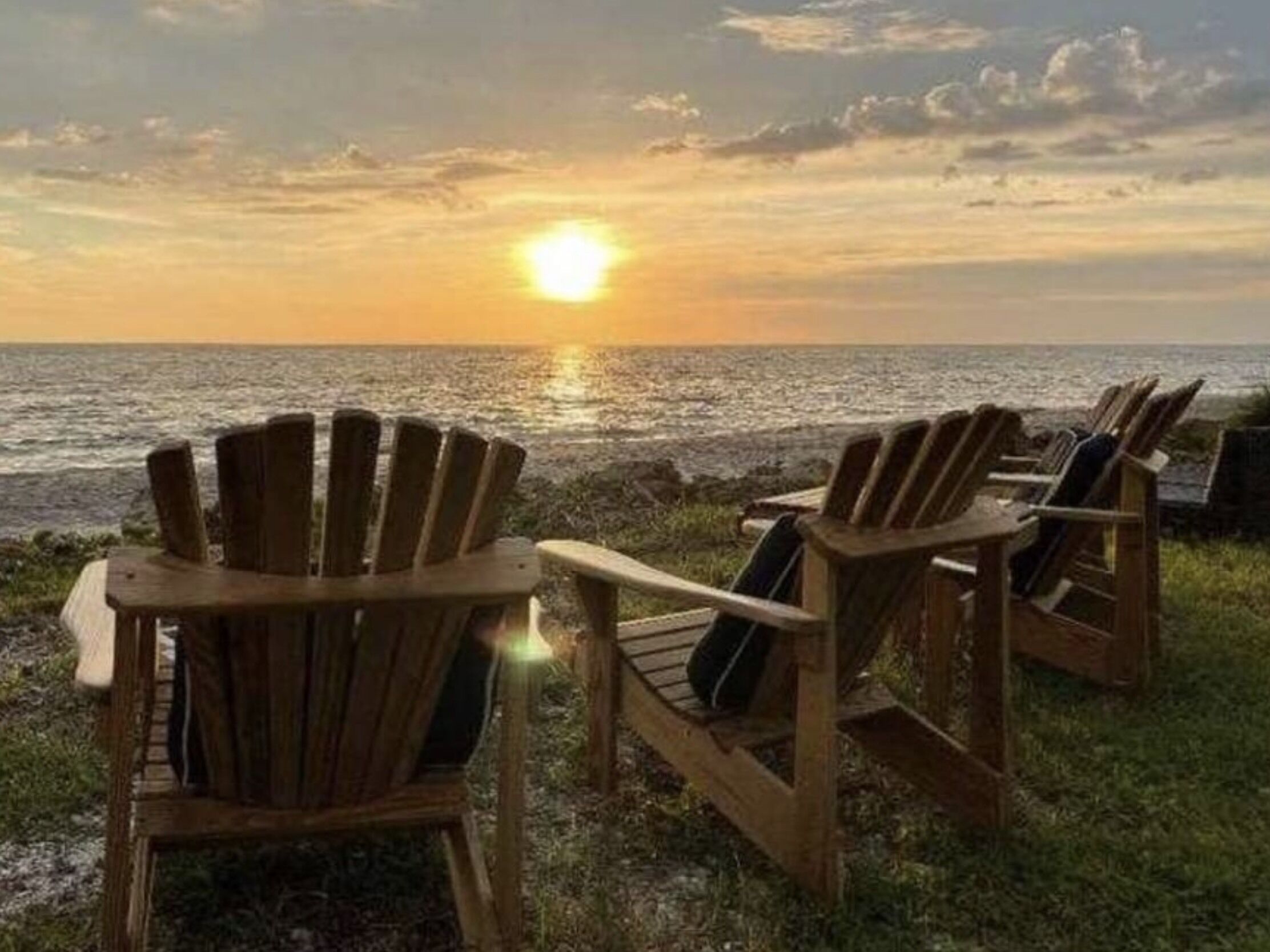 INCREDIBLE DIRECT ON THE BEACH COTTAGE! ADORABLE! #5