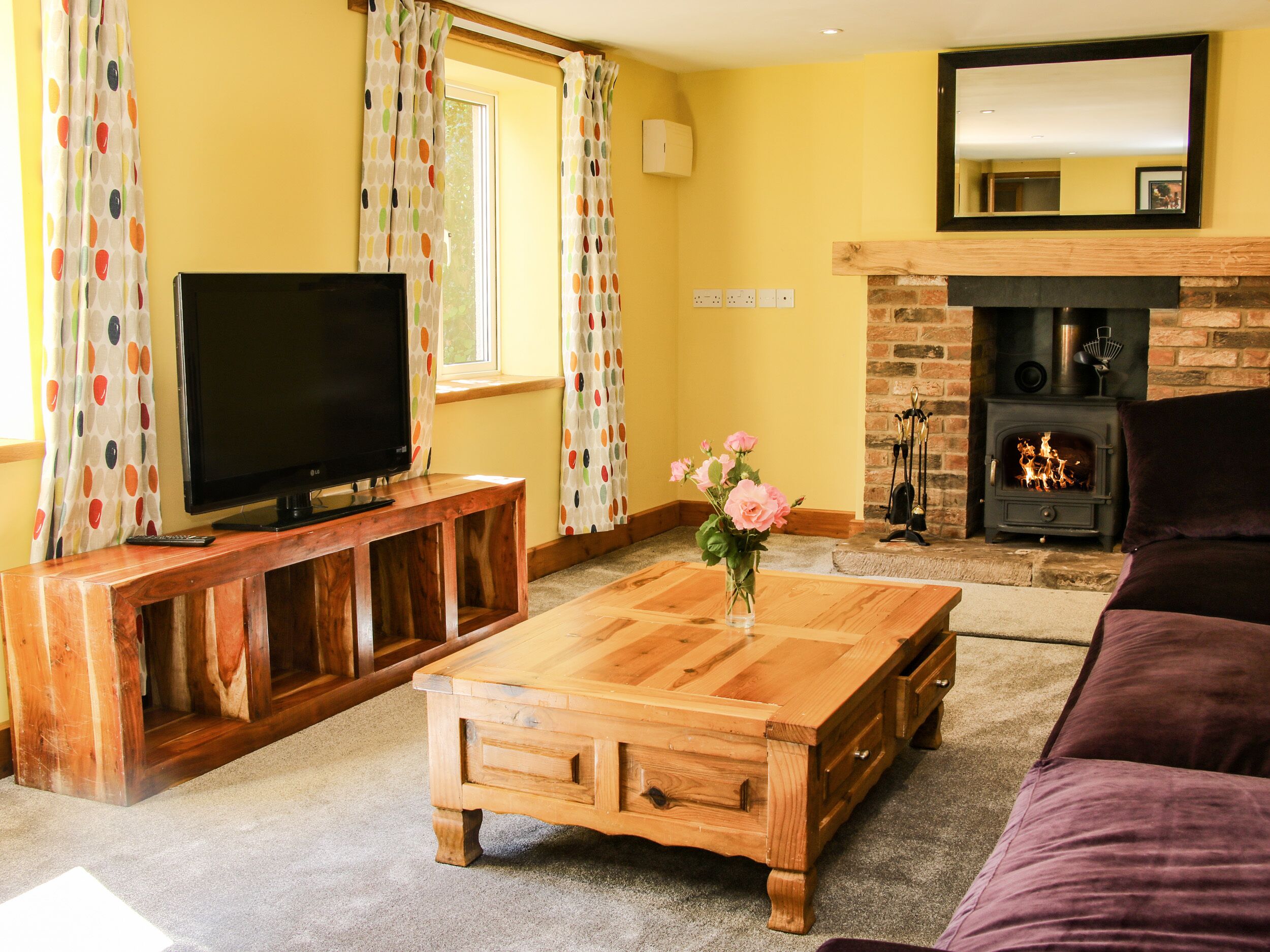 Sunnyside, Family Friendly, With Hot Tub In Yarpole - Leominster