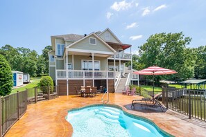 屋外プール、温水プール