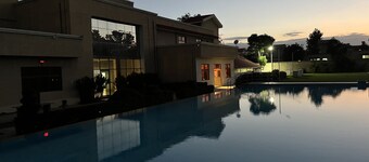 Cozy Neat Quiet Deluxe Villa-Stay near Bangalore Airport