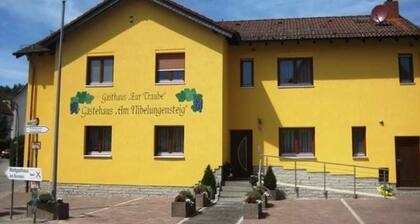 Einzelzimmer 2 - Gästehäuser Am Nibelungensteig