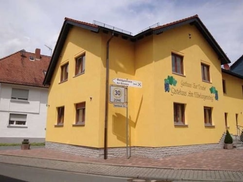 Single room 32 - Guesthouses Am Nibelungensteig