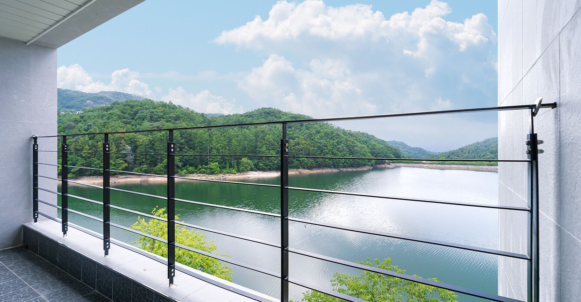 A동 펜트하우스 (욕조 사용 불가) | 테라스/파티오