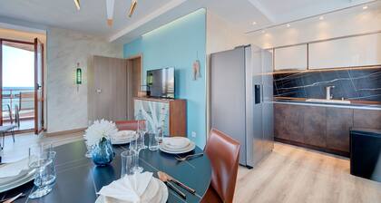 One of a kind Smart Home Beachfront Apartment @Dolphin Luxury Beach