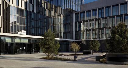 Holiday Inn - the niu, Hub Dusseldorf Messe by IHG