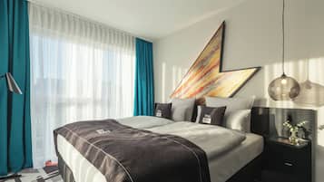 In-room safe, desk, soundproofing, cribs (free)