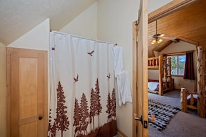 Unclassified image, 2 of 43, button - Beautiful Boulder Bay Setting & Lake Views! Game Room! HOT TUB! (Big Bear Lake)