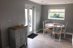 House | Dining