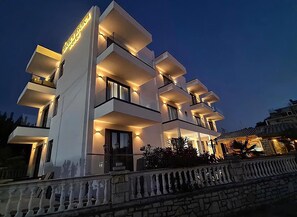 Exterior - Hotel Bora Bora (Ksamil)