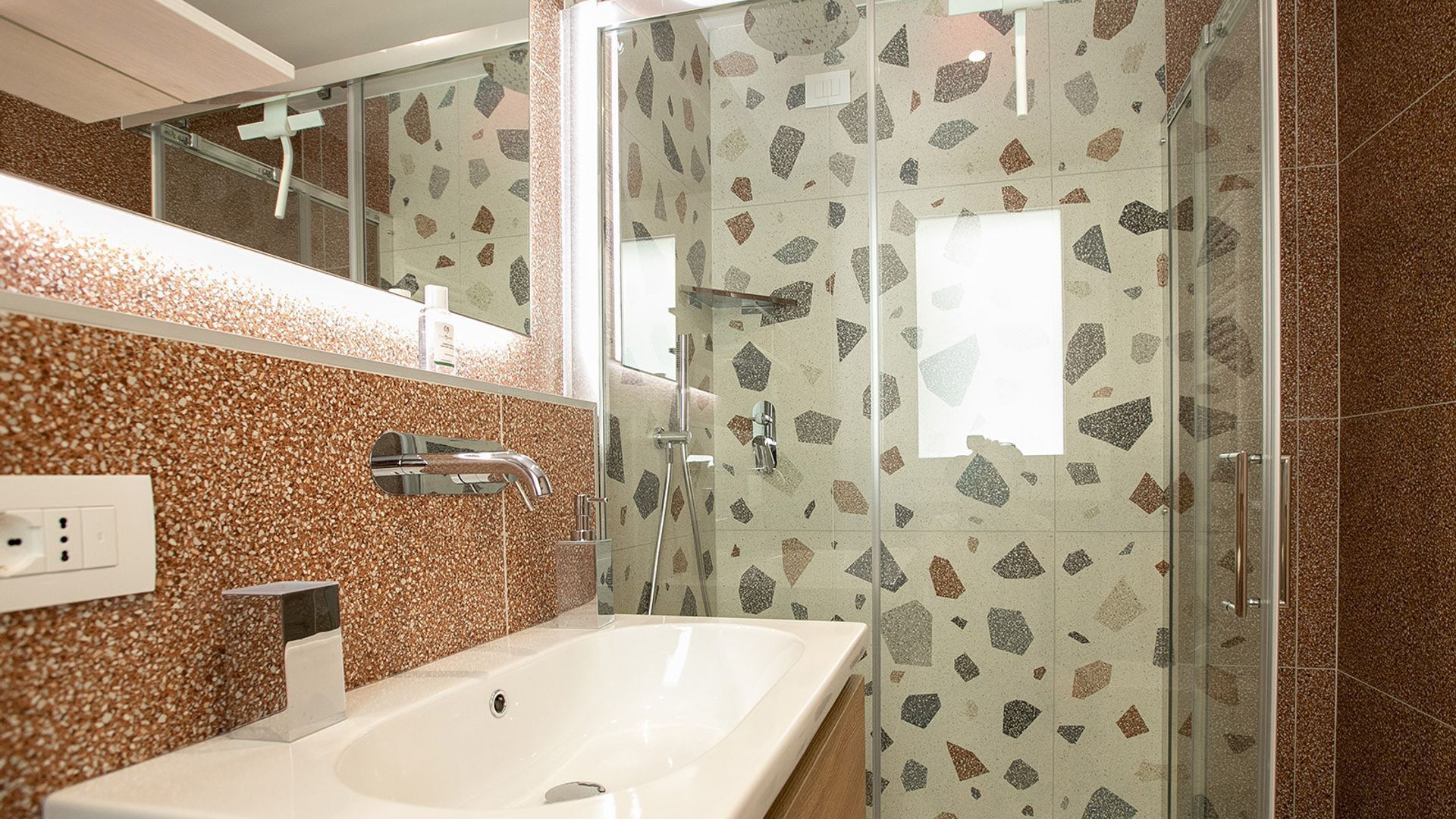 Sèche-cheveux, bidet