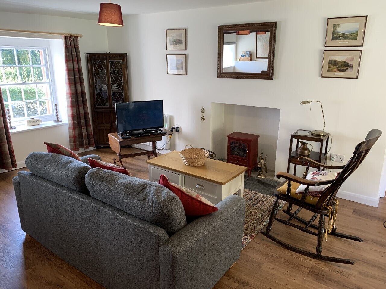 Traditional Lake District Cottage In Peaceful Location - Escocia