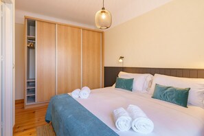5 camere, ferro/asse da stiro, Wi-Fi gratuito, lenzuola