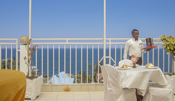 ลานระเบียง/นอกชาน