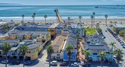 Avila Good Life - A luxury 2 Bdrm condo 3 houses from beach with ocean views