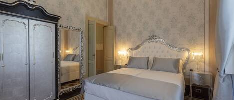 1 bedroom, in-room safe, free WiFi