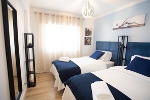 2 habitaciones, tabla de planchar con plancha, internet y ropa de cama 