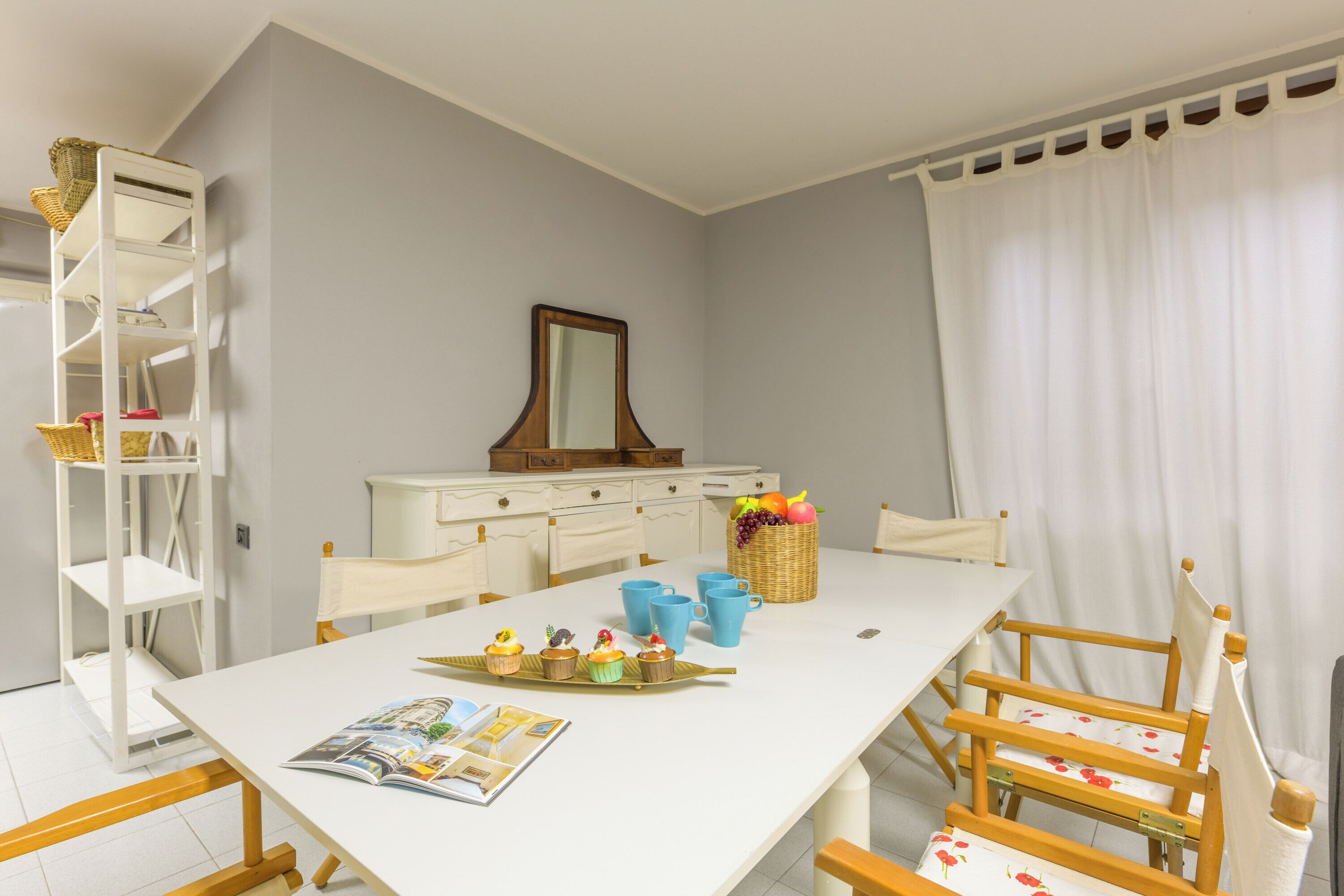 Family Villa, 3 Bedrooms, Mountainside (Villa Paola Tremezzo) | Dining room