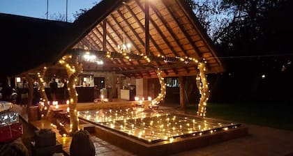 Tranquil Chalets in Game Reserve (70km from Kruger National Park)