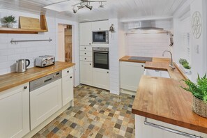 House | Private kitchen