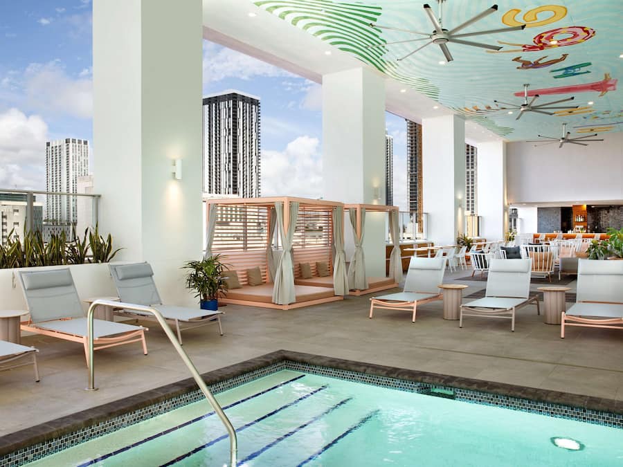 Outdoor pool, pool loungers