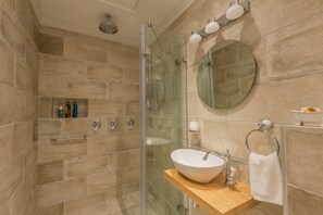 Combined shower/bathtub, jetted bath, bidet