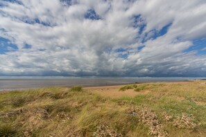 Beach - Porch House, Hunstanton, Norfolk (Hunstanton)