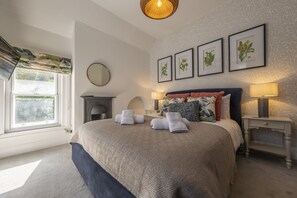 4 bedrooms, desk, iron/ironing board, travel crib - Porch House, Hunstanton, Norfolk (Hunstanton)