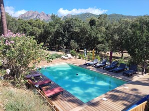 Outdoor pool, a heated pool - Garden apartment in the heart of nature 10 min from the beach and 5 min from the river (Conca)