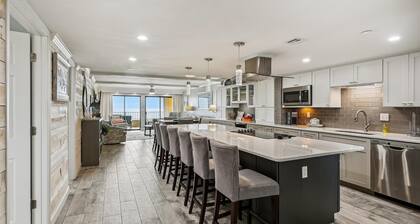 Surf Dweller 610 is a Stunning Gulf Front 2 BR - sleep 6 by RedAwning