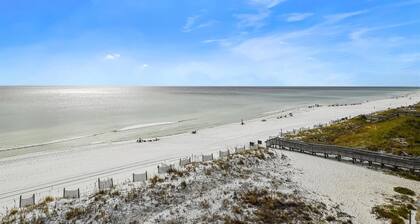 Surf Dweller 610 is a Stunning Gulf Front 2 BR - sleep 6 by RedAwning