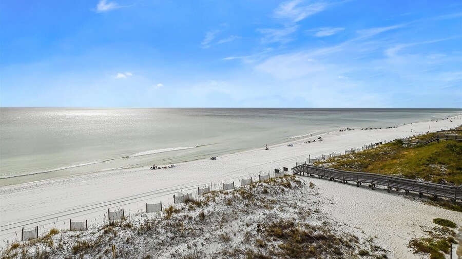 Surf Dweller 610 is a Stunning Gulf Front 2 BR - sleep 6 by RedAwning