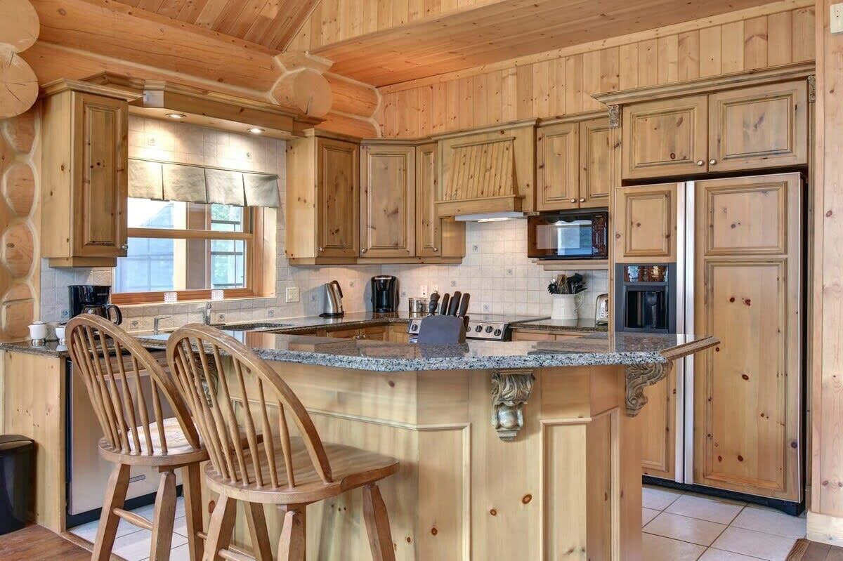 雪櫃、微波爐、焗爐、爐具